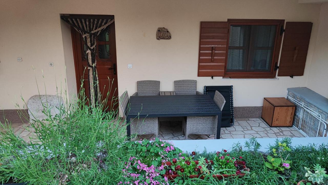 Apartment Dado Πόρετς Εξωτερικό φωτογραφία